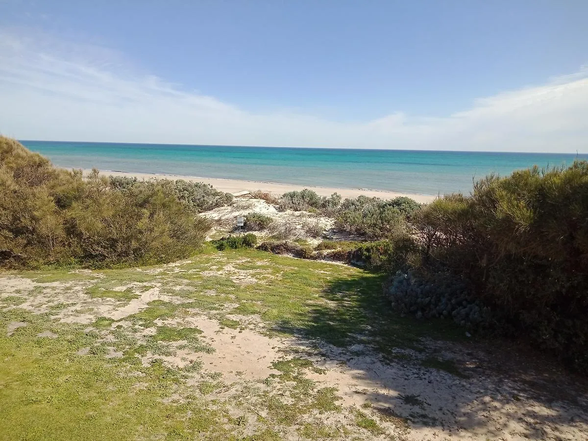 Blissful Beachfront Beachouse Apartment Adelaide Australia